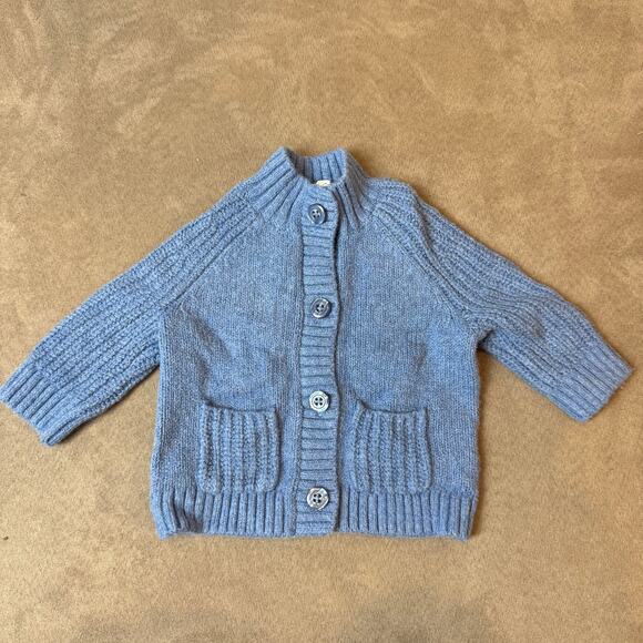 Baby Gap Blue CashSoft Cardigan Sweater Boy 0-3 Months SOFT Buttons Pockets - Picture 1 of 9